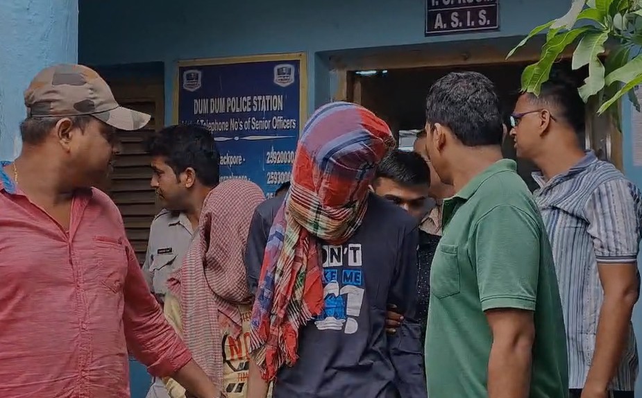 पश्चिम बंगाल: दमदम में 14 साल की नाबालिग लड़की के साथ गैंगरेप, तीन दोस्‍त गिरफ्तार