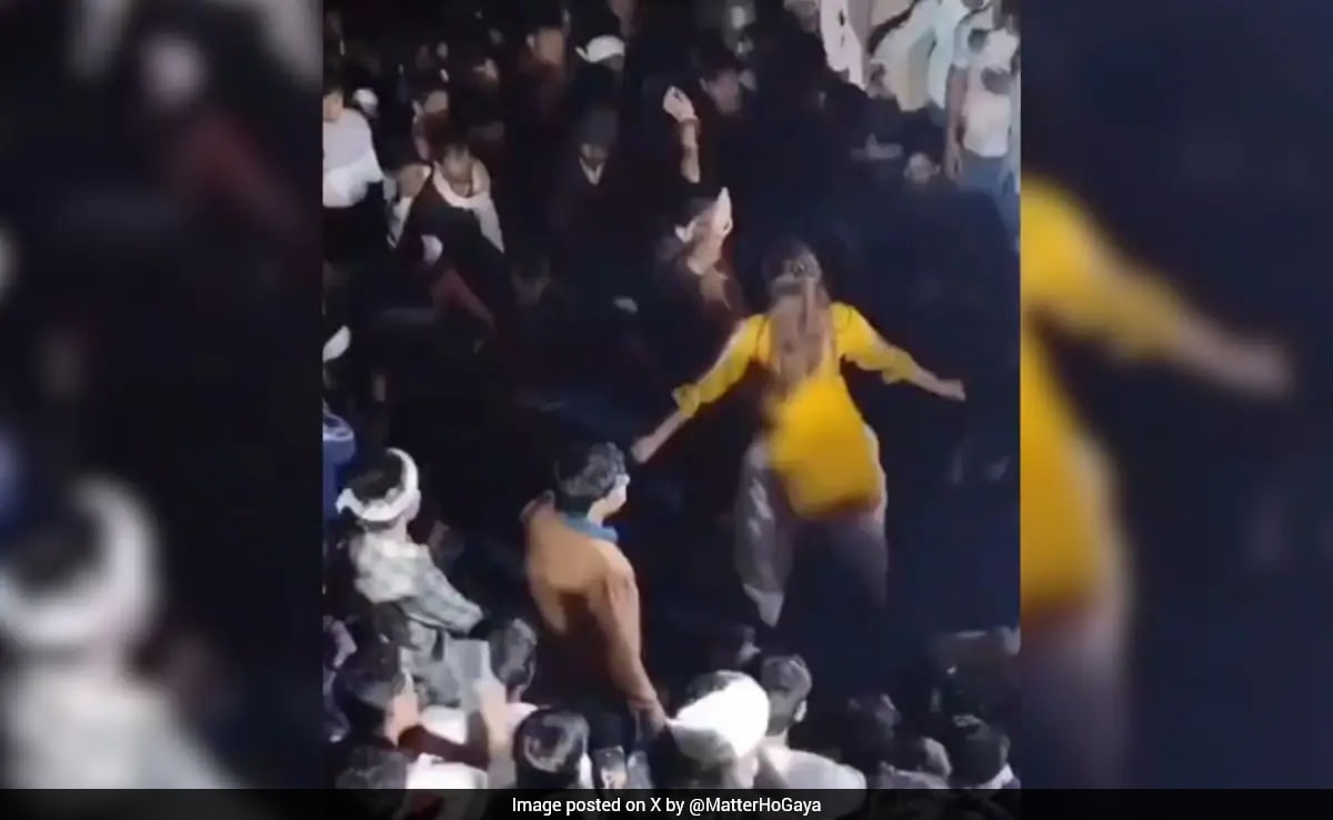 Fight Breaks Out At Haryana Wedding After Dancer Slaps Guest On Stage