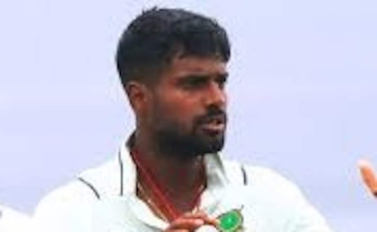 6,6,6,6,6,6... भारतीय बल्लेबाज ने मचाया गदर, लगातार 8 छक्के लगाकर किया करिश्मा, सबसे तेज अर्धशतक जड़ रचा इतिहास