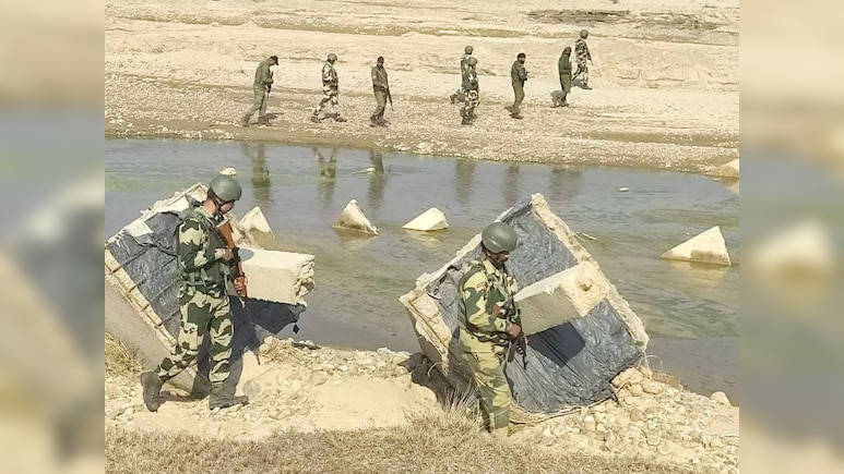 कोहरे के मौसम में घुसपैठ की आशंका बढ़ी, जम्मू अंतरराष्ट्रीय सीमा पर BSF ने कड़ी की चौकसी