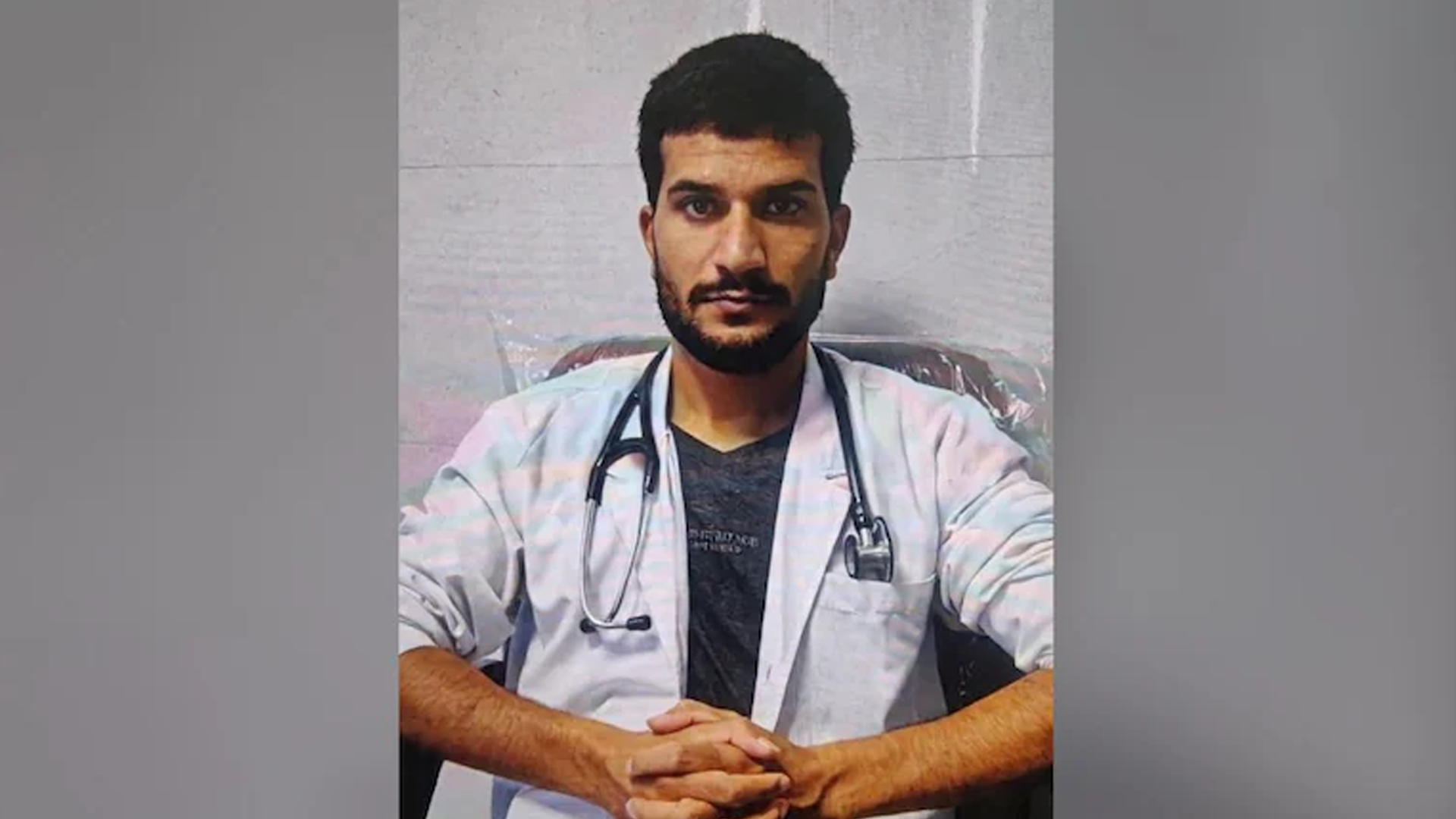 New Photograph Shows Delhi Suicide Bomber Umar Mohammad In Doctor's Attire