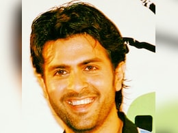 ऋतिक रोशन से होती थी इस एक्टर की तुलना, प्रियंका चोपड़ा के साथ किया डेब्यू, अब देख कहेंगे- ये वही हीरो है?