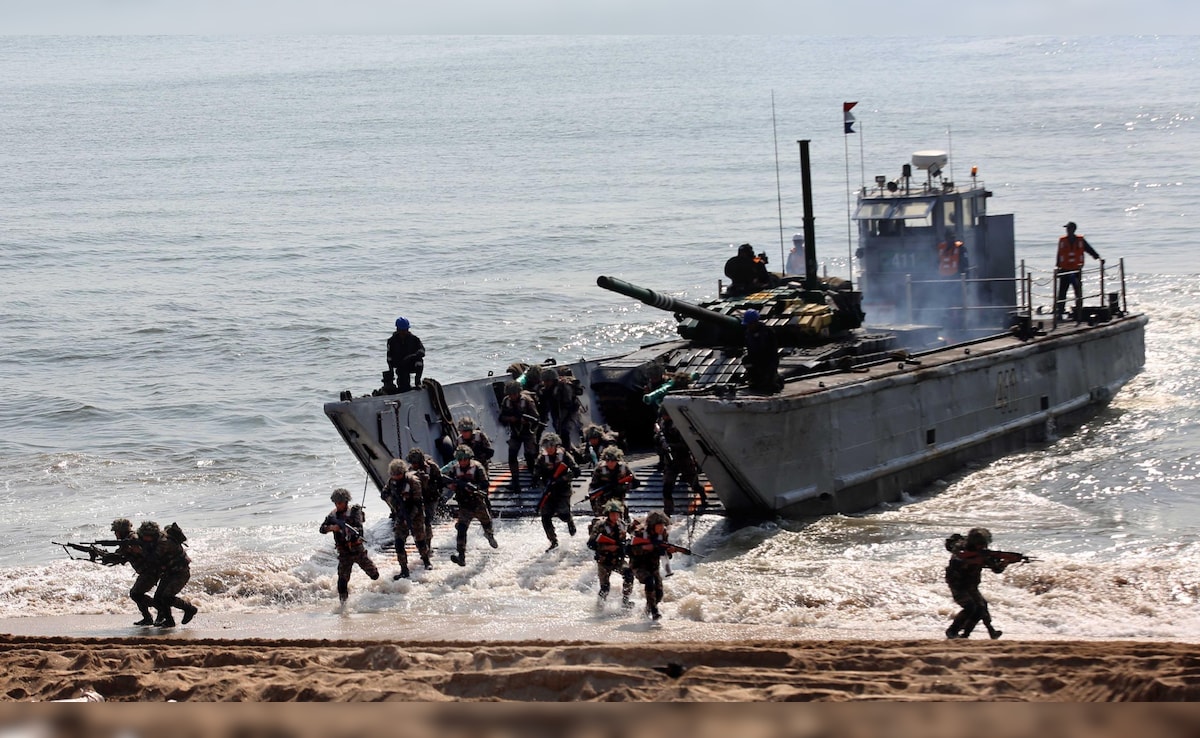 त्रिशूल अभ्यासः भविष्य की जंग के लिए पहले से ज़्यादा मुस्तैद सेनाएं