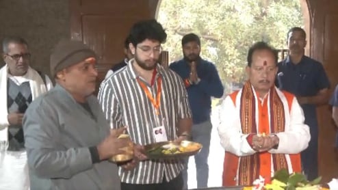 Bihar Deputy Chief Minister, BJP Workers Offer Prayers Ahead Of Results