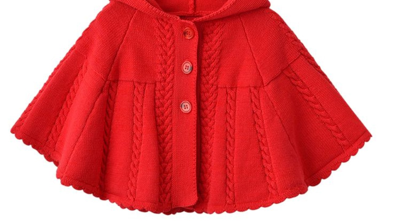 How To Choose A Winter Poncho For Kids: Soft, Warm, Easy To Wear