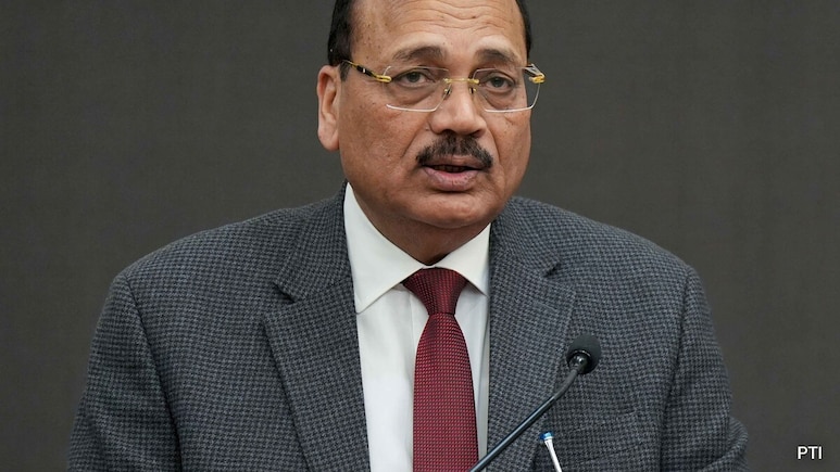 "I'm Pained...Was Misquoted": Chief Justice On "Cockroaches" Remark