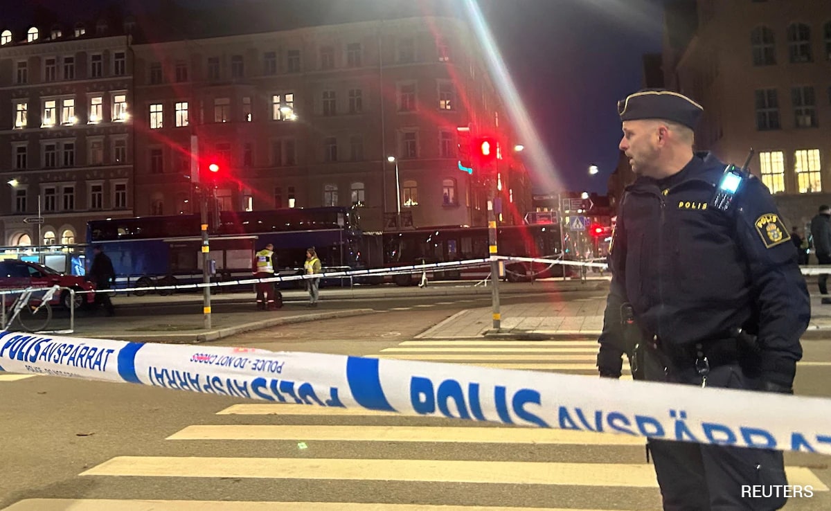 Several Dead, Injured In Stockholm Bus Crash