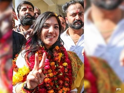 J&amp;K To Have 4 Women MLAs For First Time As BJP&#039;s Devyani Rana Wins Bypoll