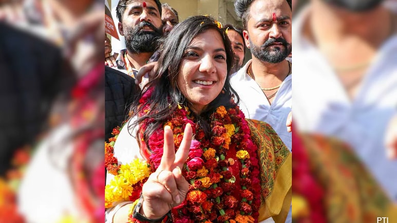 J&K To Have 4 Women MLAs For First Time As BJP's Devyani Rana Wins Bypoll
