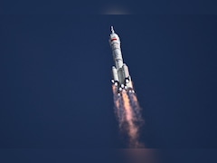 Chinese Spaceship's Return Delayed Due To Suspected Debris Strike