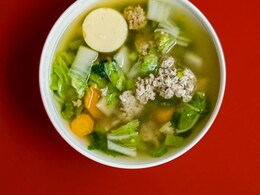 Warm Up With Soup: सर्दियों के लिए परफेक्ट हैं ये 3 हेल्दी सूप, स्वाद के साथ सेहत में भी कमाल