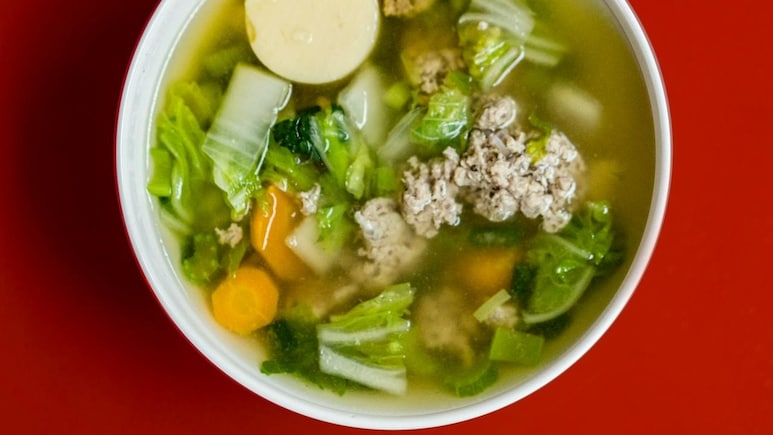 Warm Up With Soup: सर्दियों के लिए परफेक्ट हैं ये 3 हेल्दी सूप, स्वाद के साथ सेहत में भी कमाल