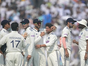 1st Test LIVE: Pant-Gill Confusion Robs Kuldeep Of A Big Wicket, SA 5 Down