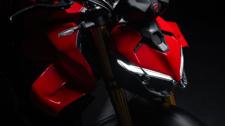 2025 Ducati Streetfighter V4, V4 S Launched In India- Price, Specs And More