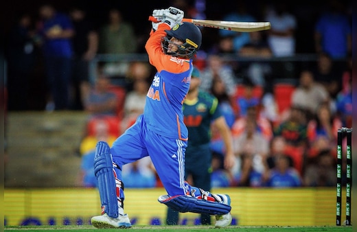 India vs South Africa Match LIVE Score 1st T20I: तीसरी ही गेंद पर भारत को लगा झटका, शुभमन गिल 4 रन बनाकर लौटे