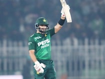 Sahibzada Farhan Stars As Pakistan Routs Sri Lanka By 7 Wickets In Tri-Series Game