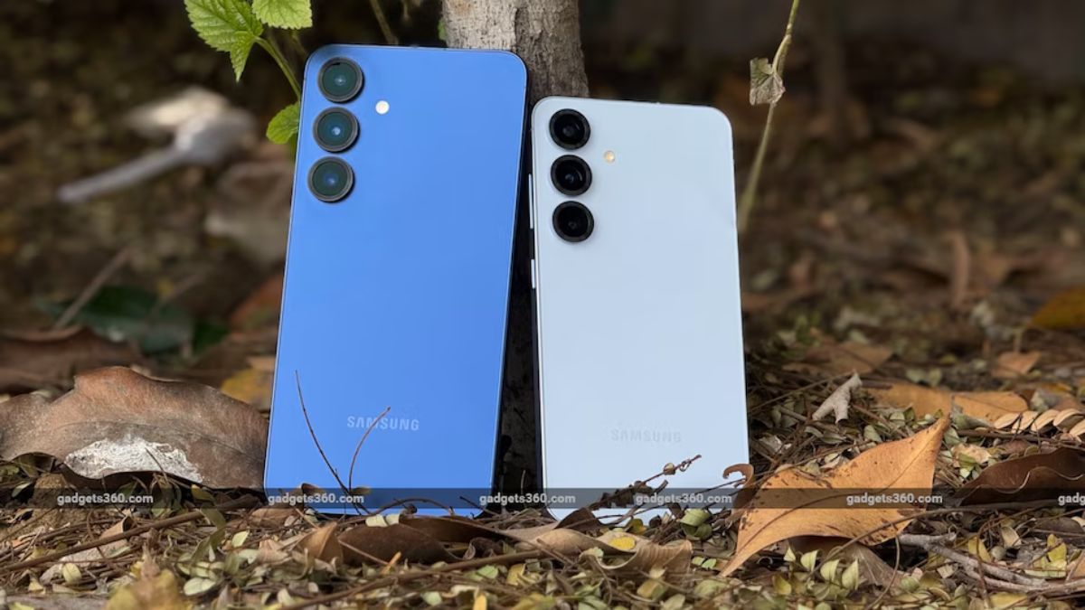 लाँचपूर्वी लीक झाले Galaxy S26, S26+ चे रेंडर्स; कॅमेरा डिझाइनमध्ये मोठा बदल