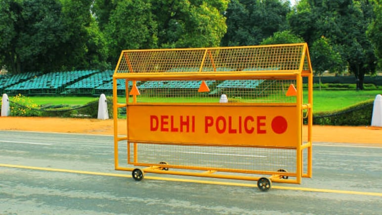 Delhi Police Issues Traffic Advisory For November 7 Due To Baba Bageshwar Dham's 'Pad Yatra'