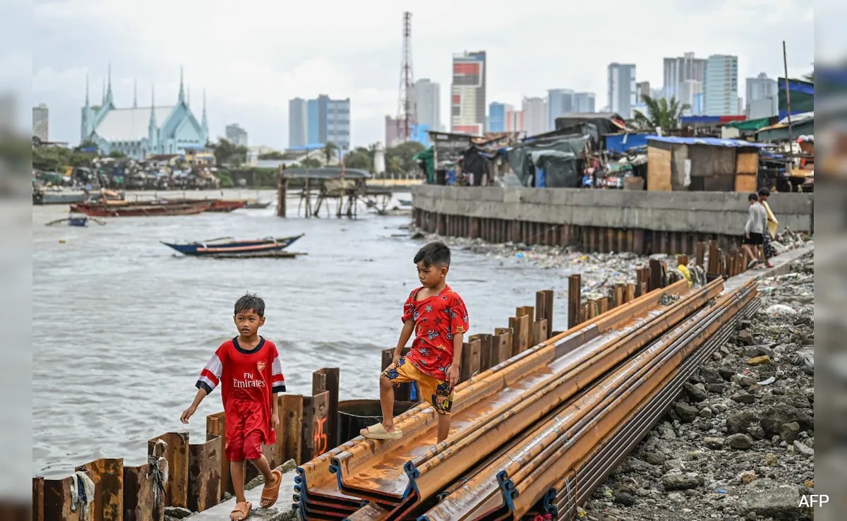 Typhoon Fung-Wong Makes Landfall In Philippines, Over 1 Million Evacuated
