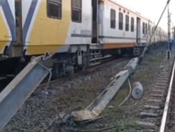 2 Coaches Of Passenger Train Derail In Jharkhand, Damage Overhead Pole