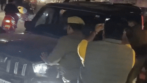 स्कॉर्पियो चढ़ाकर भाग रहे थे दबंग, पुलिस ने सिखाया ऐसा सबक जो जिंदगीभर याद रहेगा