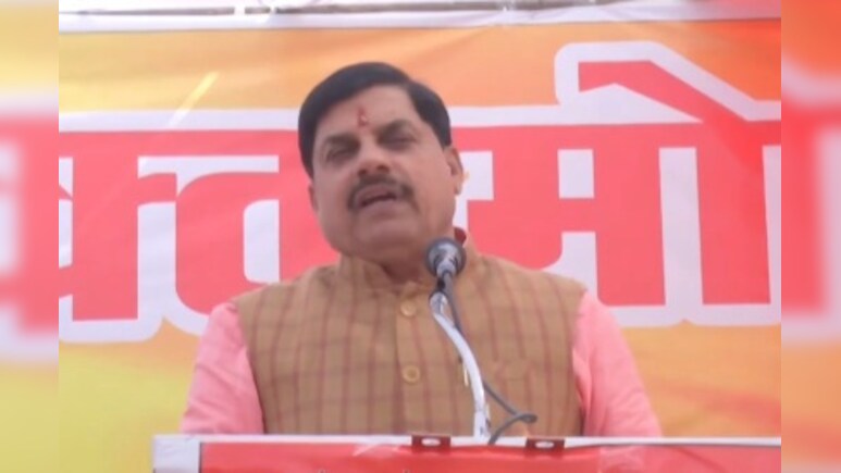 दिल्ली ब्लास्ट में जान गंवाने वालों के लिए CM मोहन यादव ने रखा मौन, बोले- देश को पीएम पर भरोसा