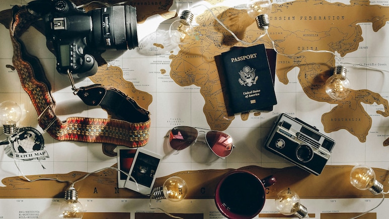 How To Organise Travel Documents Digitally For Faster And Stress-Free Travel