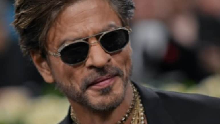 2:11 से क्या है शाहरुख खान का कनेक्शन, इतने साल में पहली बार किंग खान का ये गणित आया सामने