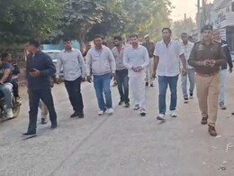 निकाल दी सारी हेकड़ी.... हिसार पुलिस ने गैंगस्टर को बेड़ियां लगाकर पूरे बाजार में घुमाया