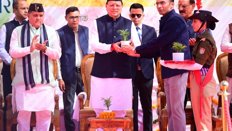 उत्तराखंड के आंदोलनकारियों की पेंशन बढ़ेगी, राज्य के 25वें स्थापना दिवस पर सीएम धामी ने किए ये ऐलान