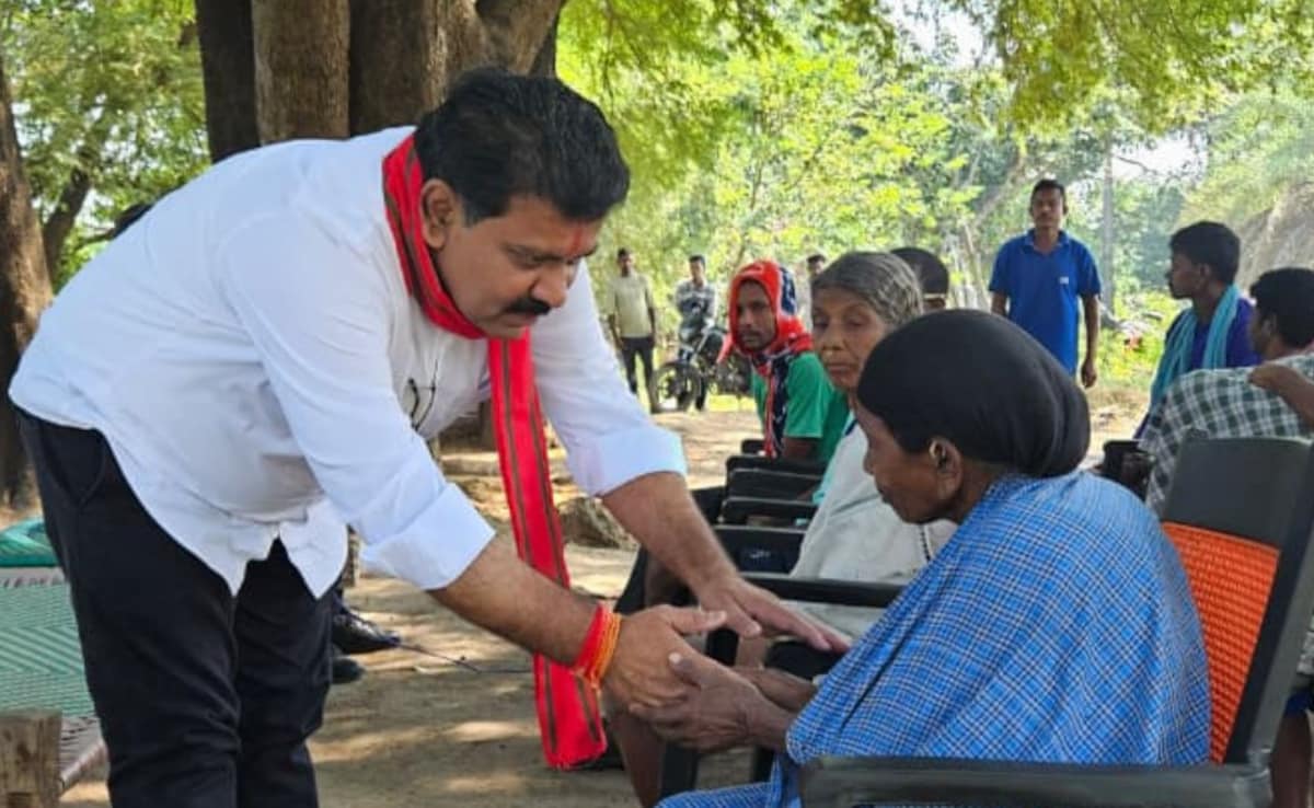 'Come Home, Hidma': Mother Of India's Most Wanted Maoist To Son