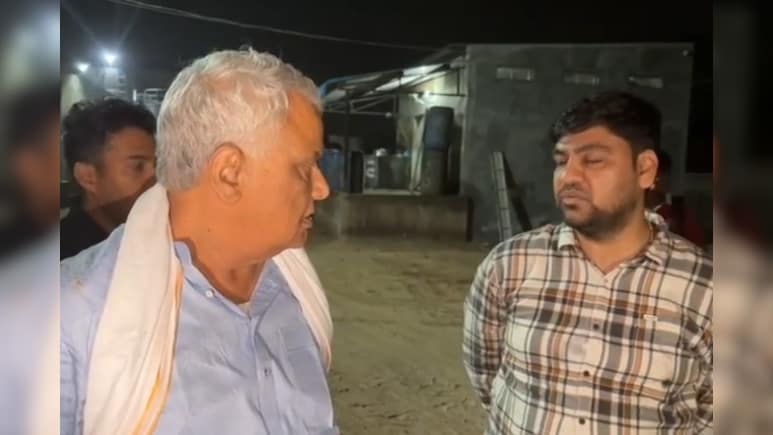 Rajasthan: देर रात किरोड़ीलाल मीणा ने बीकानेर की फैक्ट्री में की छापेमारी, नकली बॉयो डीजल के स्टोरेज की मिली थी सूचना