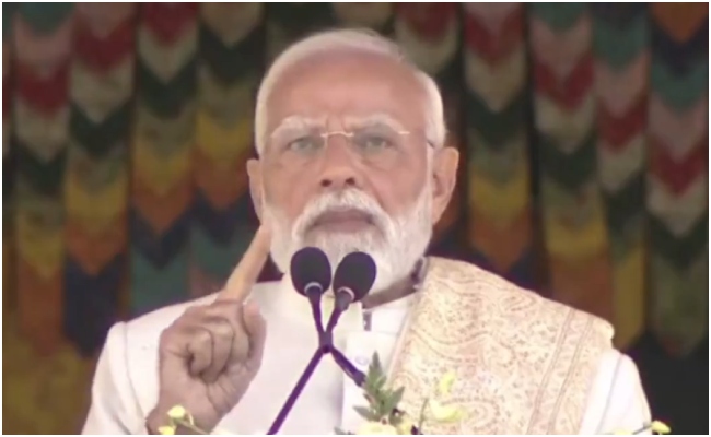 दिल्ली धमाके पर पीएम मोदी का बयान, कहा- 'साजिश करने वालों को बख्शा नहीं जाएगा'