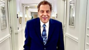 Film Icon Dharmendra On Ventilator Support: Sources