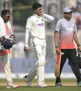 Shubman Gill Forced To Leave Field Due To Freak Injury In 1st Test vs South Africa