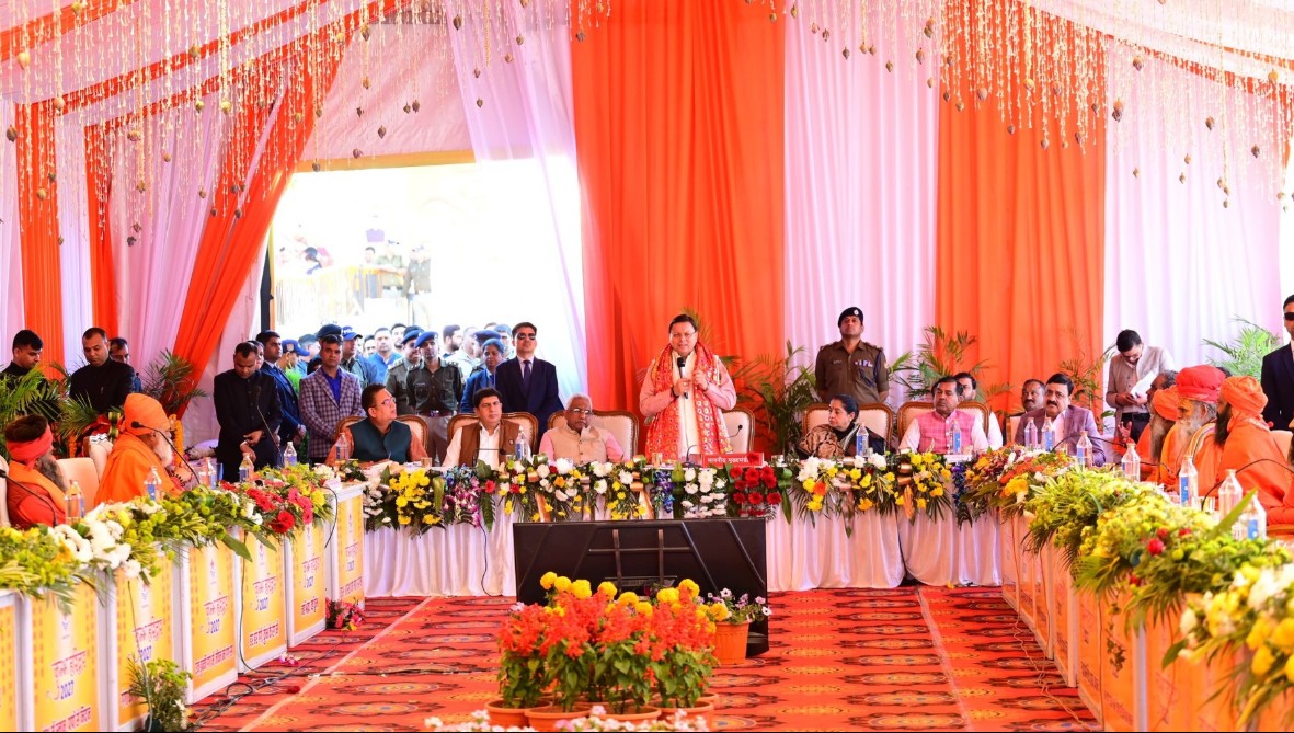 हरिद्वार महाकुंभ 2027 के तारीखों की घोषणा, CM धामी ने अखाड़ों के संतों के साथ की चर्चा