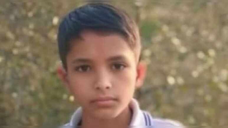 "मरने के बाद मुझे खुश देखना चाहते हैं तो टीचर को जेल भिजवाएं", प&zwj;िटाई के बाद बच्&zwj;चे ने क&zwj;िया सुसाइड