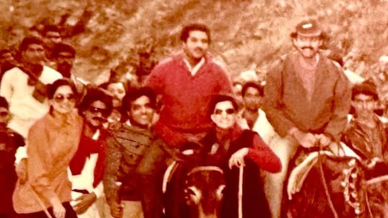 39 साल पहले इस वजह से लग गए थे फिल्मों के सेट पर ताले, तो बोनी कपूर पहुंचें थे वैष्णों देवी, बताया पूरा किस्सा 39 साल पहले इस वजह से लग गए थे फिल्मों के सेट पर ताले, तो बोनी कपूर पहुंचें थे वैष्णों देवी, बताया पूरा किस्सा