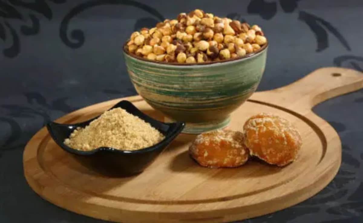 भुना चना खाने के फ़ायदे, भुना चना, फुटाना के फ़ायदे, भुना चना के लाभ, भुना चना खाने का सही तरीका, Roasted Chana Benefits, Roasted Chickpeas, Health benefits of chana, Bhuna Chana for weight loss, वज़न घटाने के लिए भुना चना, डायबिटीज़ में भुना चना, भुना चना कब खाना चाहिए, भुना चना और प्रोटीन, भुना चना खाने के नुकसान, Roasted Chana for weight loss, Roasted Chana for diabetics, when to eat roasted chana, protein in roasted chana, side effects of eating bhuna chana, भुना चना पोषण, फुटाना न्यूट्रिशन, देसी स्नैक, हेल्दी स्नैक आइडिया, कब्ज़ में भुना चना, Roasted chana nutrition, futana nutrition, best desi snack, healthy snack ideas, roasted chana for constipation, Latest and Breaking News on NDTV