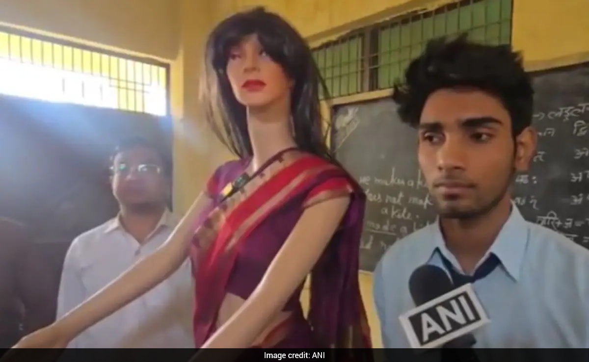 UP Teen Creates AI Teacher Sophie