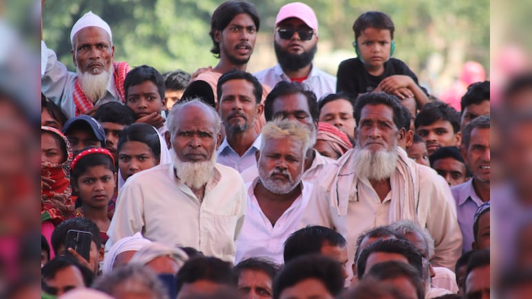 मुस्लिम वोटरों में बिखराव से गरमाई सीमांचल की सियासत, क्या बदलेगा बिहार का सत्ता समीकरण?