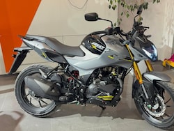 2026 Hero Xtreme 160R Starts Reaching Dealership Ahead Of Launch; Check Details