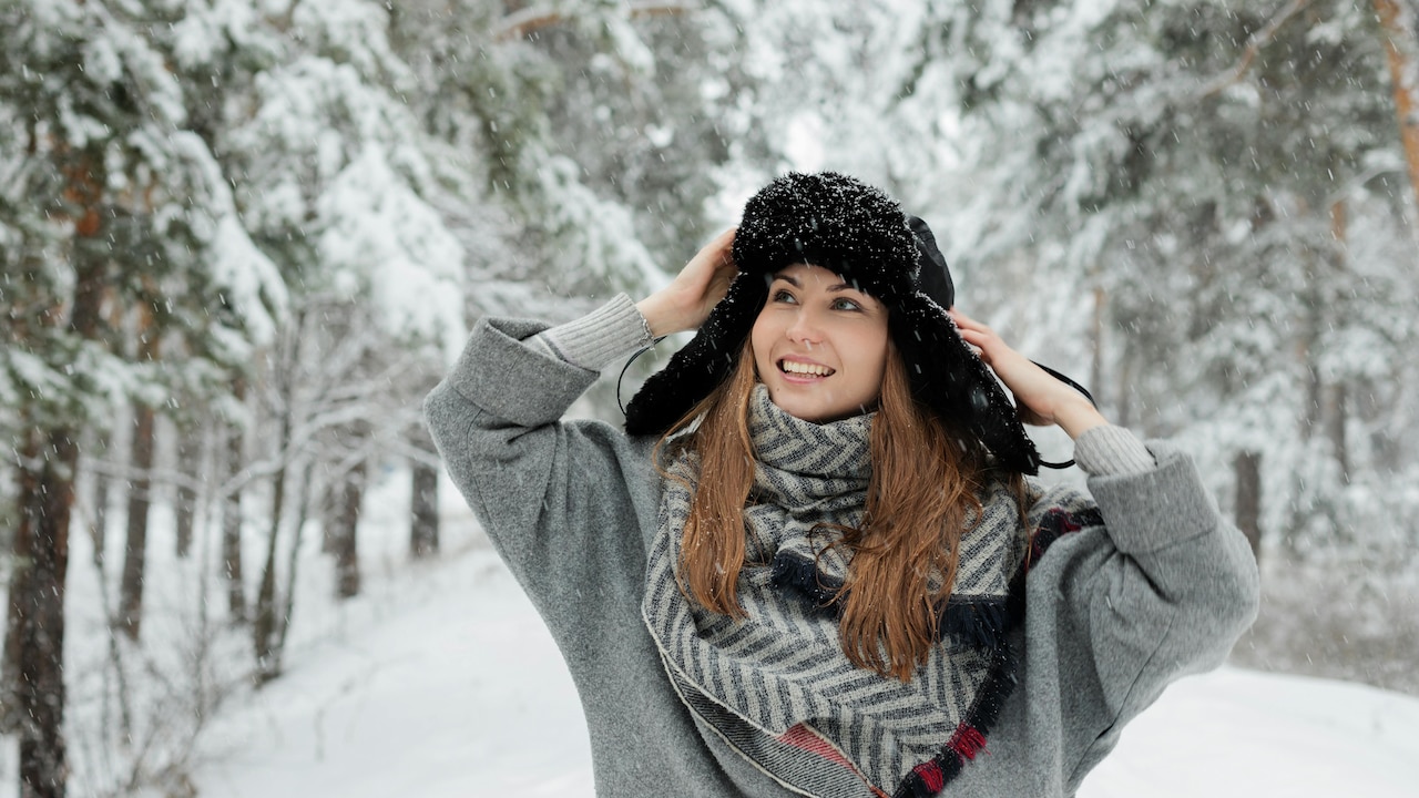 Keep your winter fashion accessories close to complete the look and get extra warmth in the cold