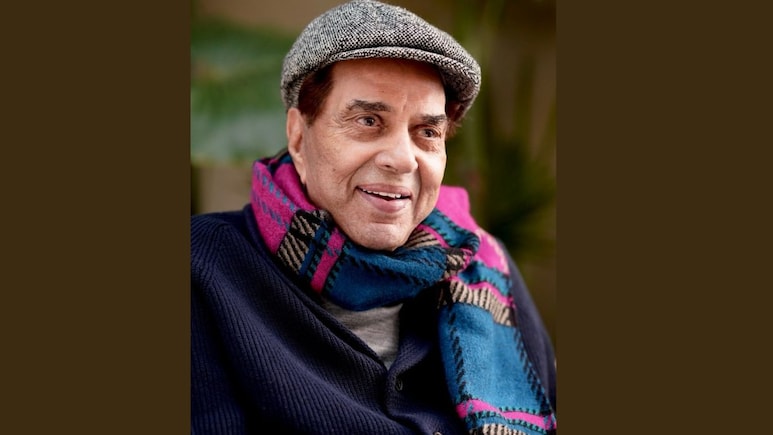 इस लोकसभा सीट से चुनाव जीते थे धर्मेंद्र, फिर क्यों बना ली थी पॉलिटिक्स से दूरी?