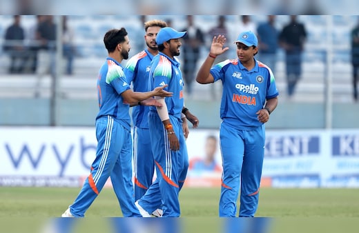 India u19 vs USA u19 अंडर19 वर्ल्डकप मैच लाइव स्कोर: USA को लगा तीसरा झटका, हेनिल पटेल ने किया शिकार