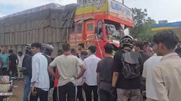 Nalasopara Accident: भरधाव ट्रकच्या धडकेत रिक्षाचा चक्काचूर, बाप-लेकाचा जागीच मृत्यू, अपघाताचा व्हिडीओ व्हायरल