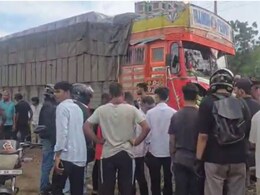 Nalasopara Accident: भरधाव ट्रकच्या धडकेत रिक्षाचा चक्काचूर, बाप-लेकाचा जागीच मृत्यू, अपघाताचा व्हिडीओ व्हायरल