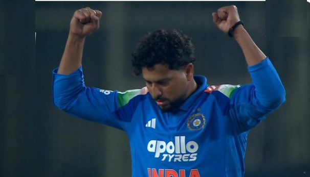 कुलदीप यादव ने गेम चेंज कर दिया, जीत की दहलीज पर भारत