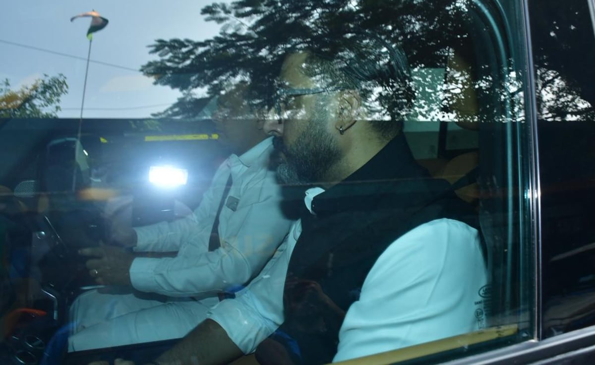 Abhishek Bachchan at the crematorium. 