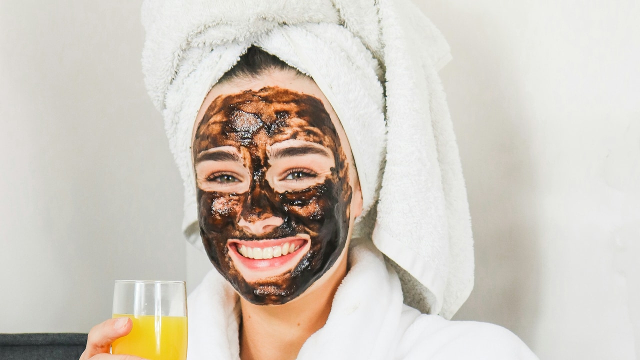 Bathrobe vs Towel: Comfort Rituals That Get Overlooked